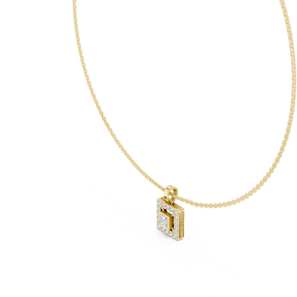 Reina Pendant