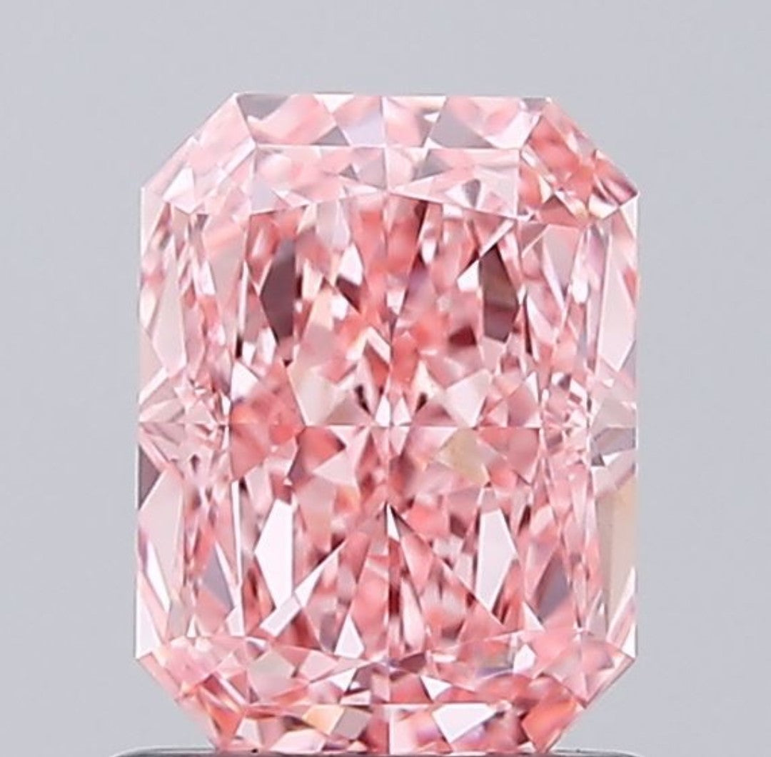 Radiant Shape Fancy Vivid Pink Solitaire